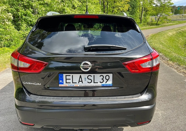 Nissan Qashqai cena 64900 przebieg: 79000, rok produkcji 2015 z Człopa małe 562